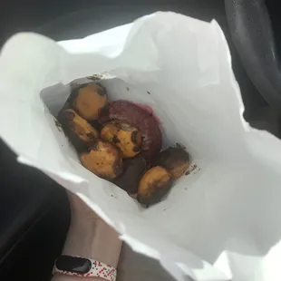 So red velvet and my chocolate glaze donut holes don&apos;t get separated bags?? . Good donuts just why throw them all in one bag like that?