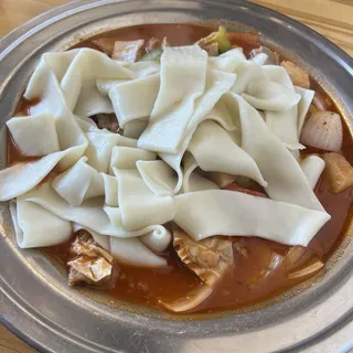 S2. Big-Plate Lamb Noodles