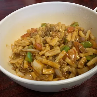 S6. Ding Ding Chow Mein