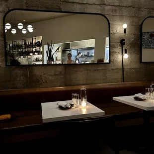 sushi and sashimi, interior