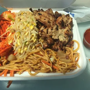 Spicy cucumber, bean sprouts, Lo Mein, bulgogi, and red sauce.