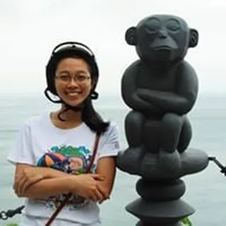 Linh B.
