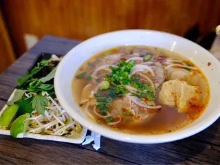 Bep Nha - Viet Kitchen