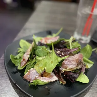 Tuna Tataki Salad