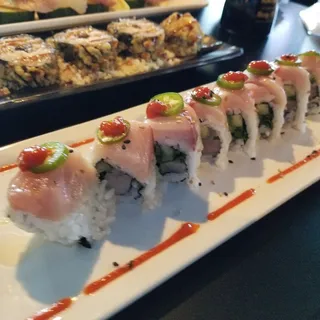 Yellowtail Cilantro Roll