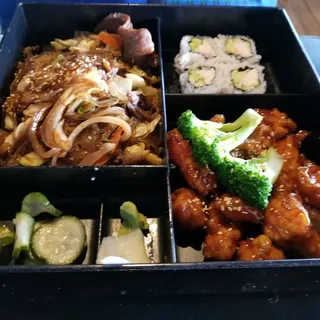 Spicy Sesame Chicken Box Lunch
