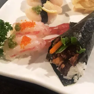 Salmon Skin Hand Roll