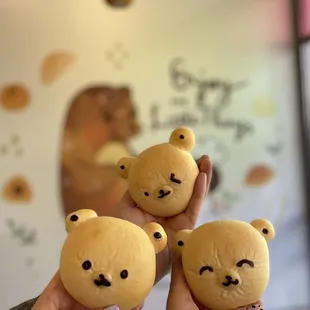 Kobo Kuma (Custard filled)