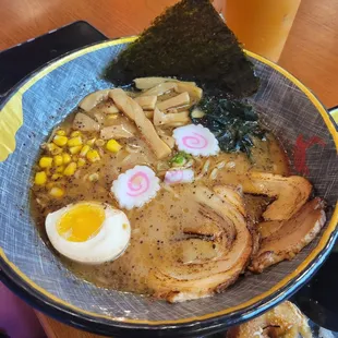 Tonkotsu Shio Ramen