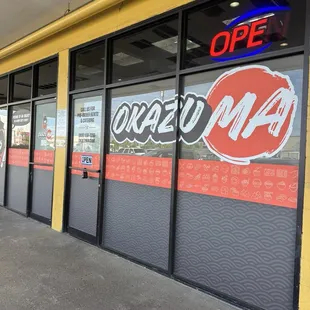 pizza, outside