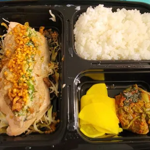 Pork and shrimp hash crusted salmon