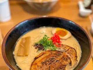 Menya Hosaki