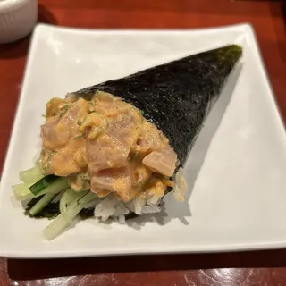 Spicy Yellowtail Roll