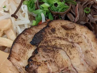 Giraffe Ramen
