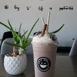 Oreo Float topped with sweets