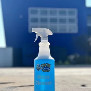 Enjoy a clear windshield EVERY wash at Okie with our new Glass Cleaner available in the vacuum bay to fulfill all your detailing needs!