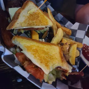 BLT and steak fries