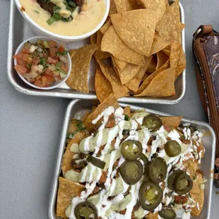 Brisket queso &amp; half nachos