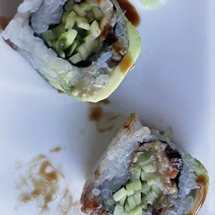 Dragon roll