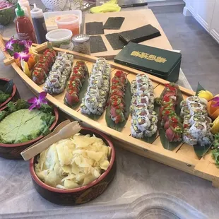 sushi and sashimi, sashimi, sushi, food