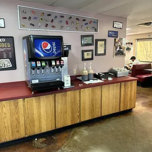 sushi and sashimi, interior