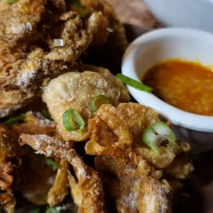 Chickin Skin Chicharon