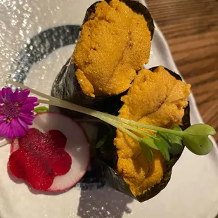 Uni nigiri