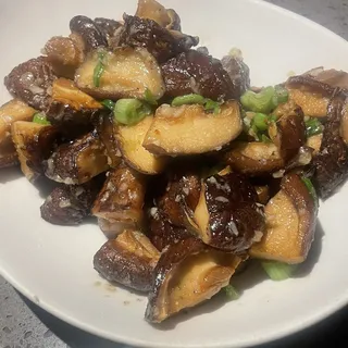 26) Garlic Mushrooms