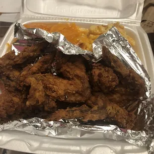 Fried chicken wing platter.  "Wings were dark and old looking.."