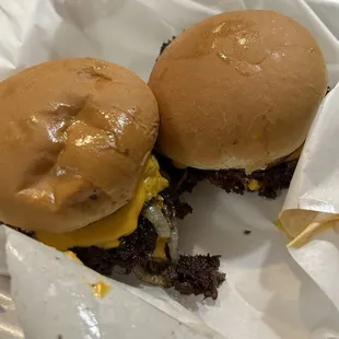 2 Cheddar bomb burgers