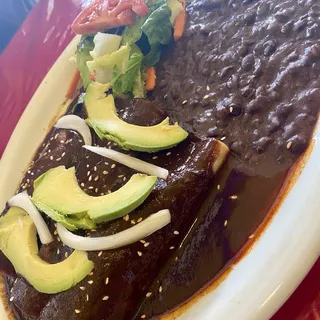 Mole Poblano Enchiladas "Favorito de Mamá"