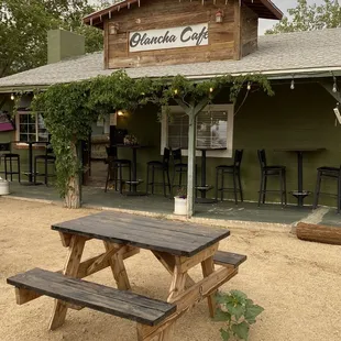 Planchette Cafe