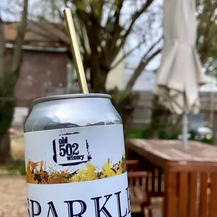 a can of parki sparkling with wine