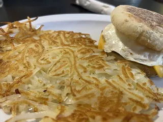 Mom's Restaurant & Pub