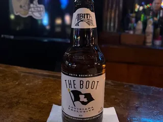 Sneaky Pete's