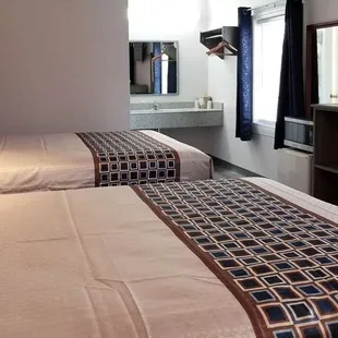 MH OldBardstownInn Bardstown KY Gues