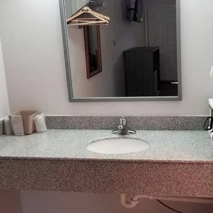 MH OldBardstownInn Bardstown KY Gues