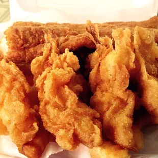 Lunch Special: Whiting and Spring Combo w/ coleslaw, fries and hushpuppies ($6.25)