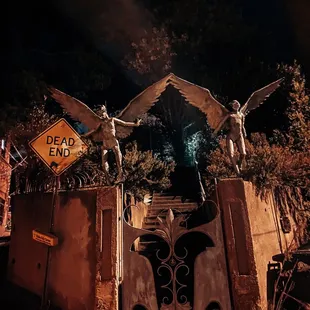 Guardian angels and a directional mist