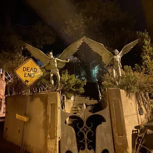 Guardian angels with directional mist - again but brightened