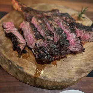 Tomahawk Steak