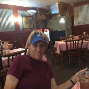 Having lunch with family . Good food