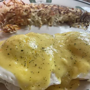 Delicious eggs and hashbrowns!