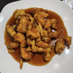 Honey chicken that came with a separate bowl of white rice