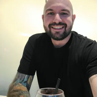 Mike M.