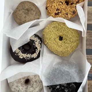 Cookie And Cream Ball