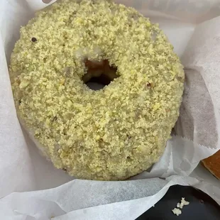 Pistachio cream filled doughnut (also comes without filling but why?)
