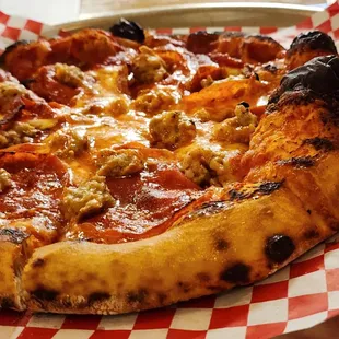 Wood-fired sausage &amp; pepperoni pizza