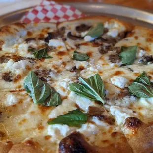 Mushroom Ricotta Pizza