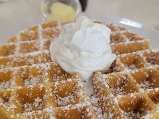 Good Yolk Pancake & Cafe